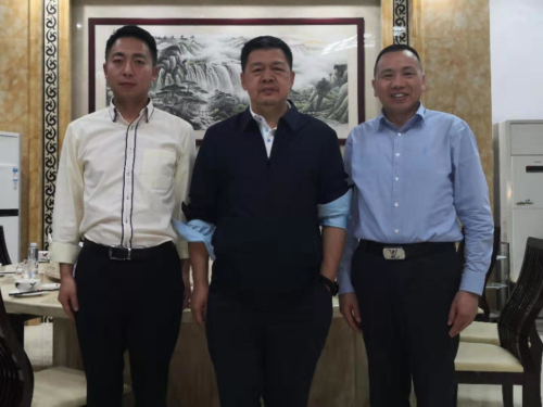 中紀(jì)委國(guó)際合作局郭松江局長(zhǎng)、人民日?qǐng)?bào)社馬海濤副總編親臨新望視察指導(dǎo)